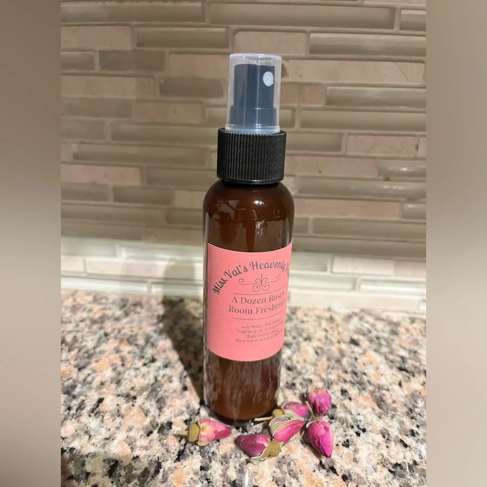 A Dozen Roses Room Fresheners 4oz Handmade Miss.Val’s Heavenly Scents - Picture 1 of 3
